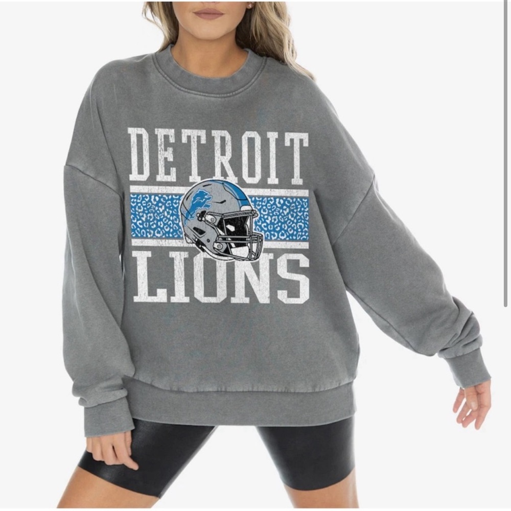 Detroit Lions Gameday Couture Vintage Wash Oversized Crewneck Pullover NWT